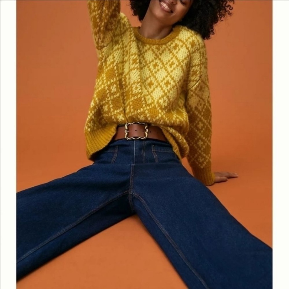Anthropologie Yellow knit geometric sweater size X Small crewneck